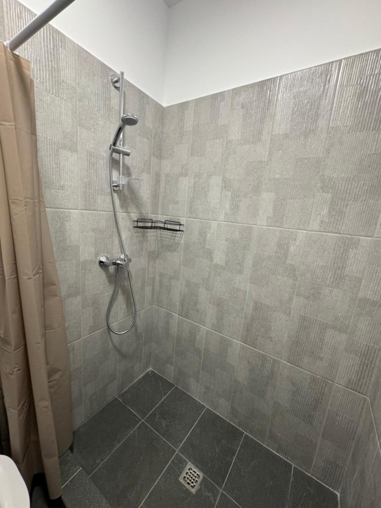 Appartement Elegant Escape à Belu Extérieur photo