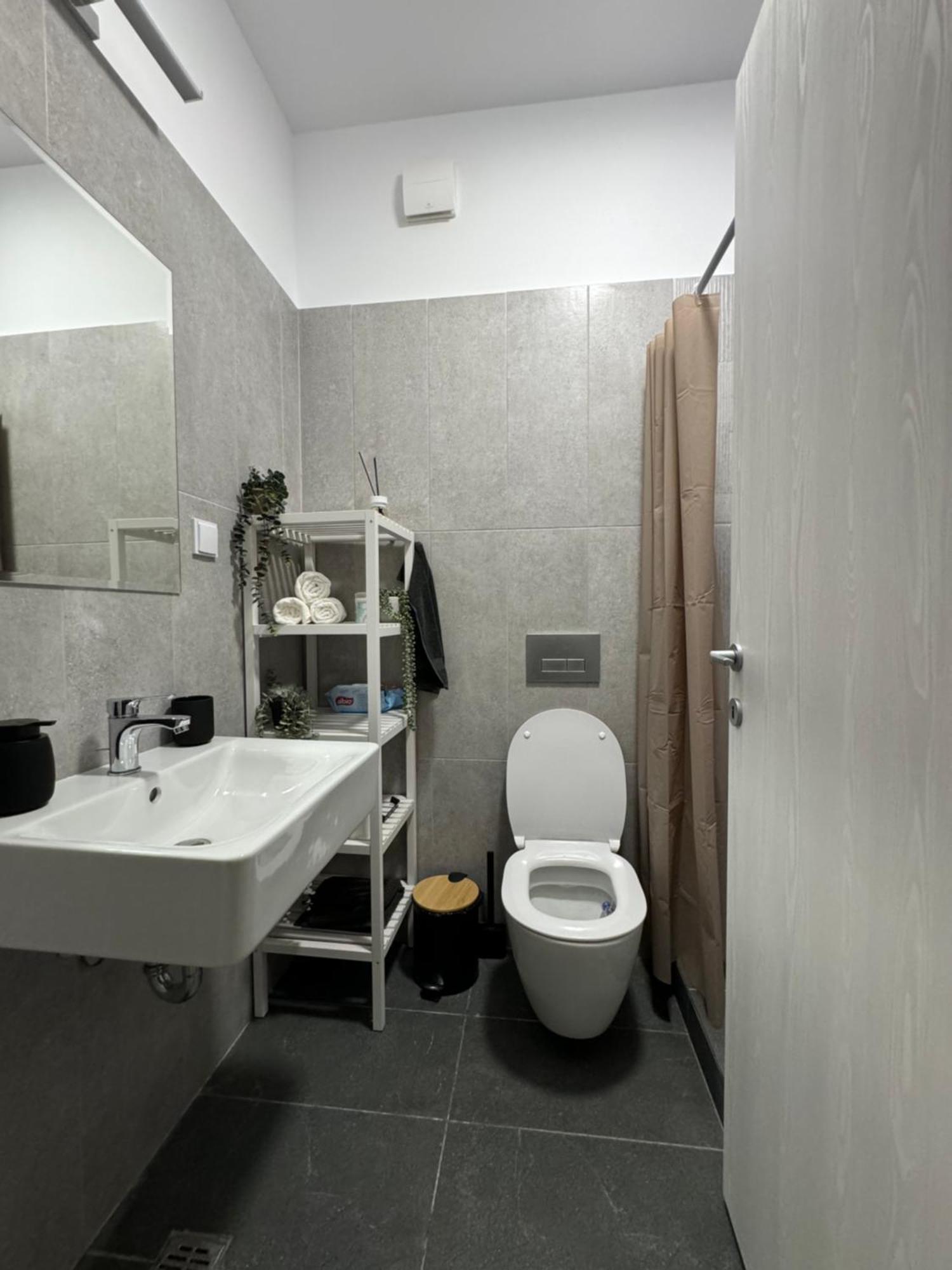 Appartement Elegant Escape à Belu Extérieur photo